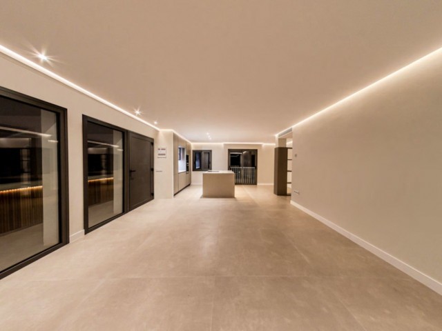 Penthouse in Nueva Andalucía
