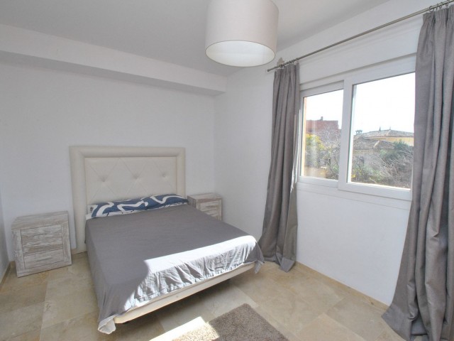 4 Makuuhuoneen Rivitalo Cabopino