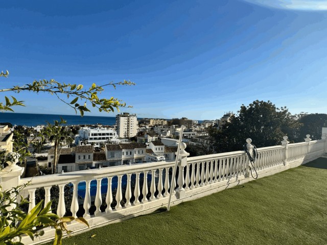 2 Bedrooms Apartment in Torremolinos