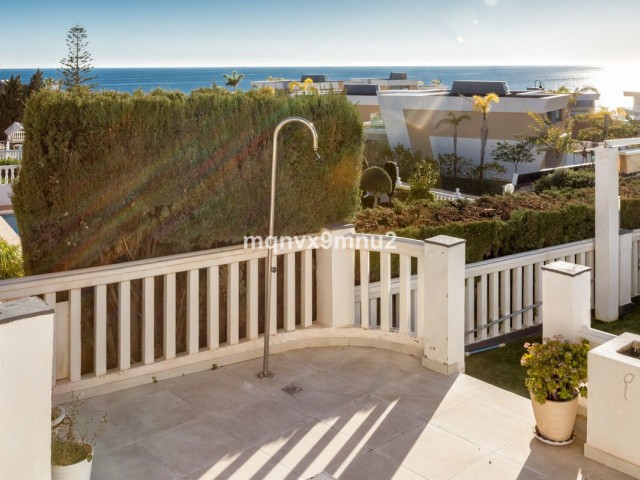 5 Schlafzimmer Villa in El Chaparral