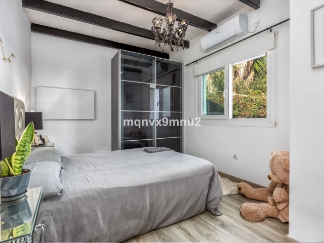 5 Schlafzimmer Villa in El Chaparral