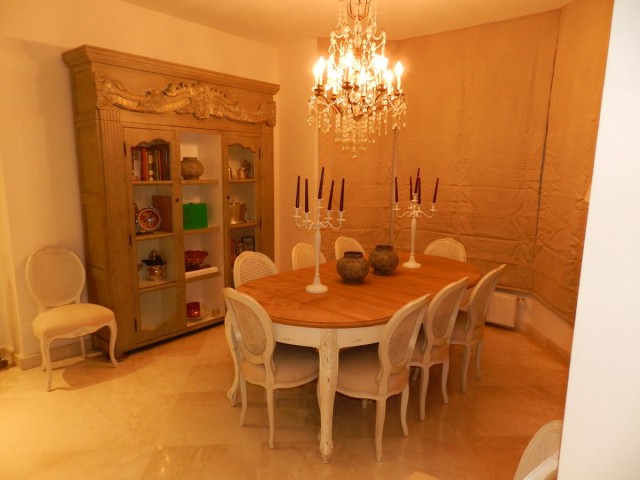 4 Bedrooms Villa in Puerto Banús