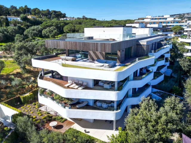 3 Bedrooms Apartment in Sotogrande