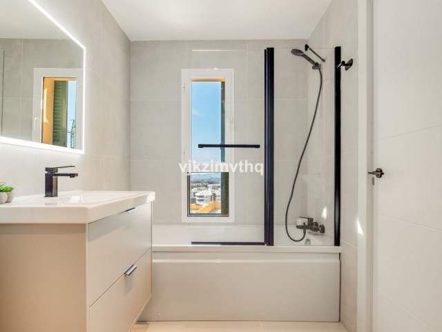 3 Bedrooms Townhouse in Benalmadena