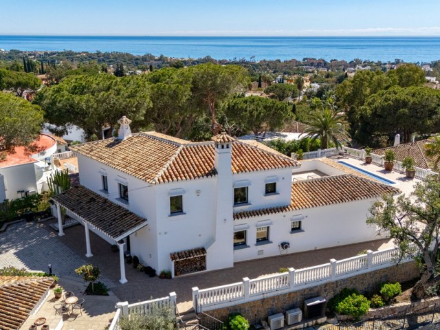 3 Soveroms Villa i Elviria