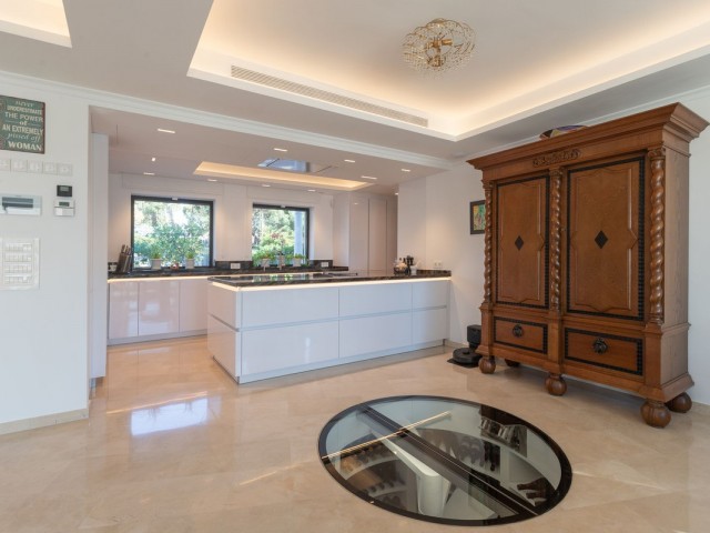 3 Schlafzimmer Villa in Elviria