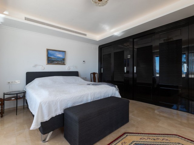 3 Schlafzimmer Villa in Elviria