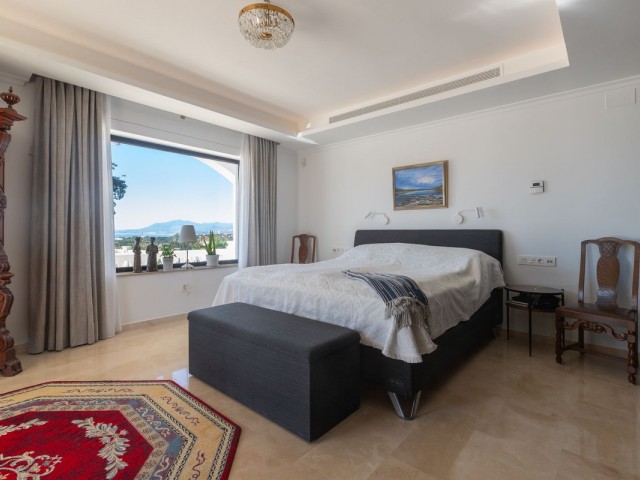3 Schlafzimmer Villa in Elviria
