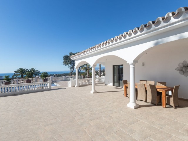 3 Schlafzimmer Villa in Elviria