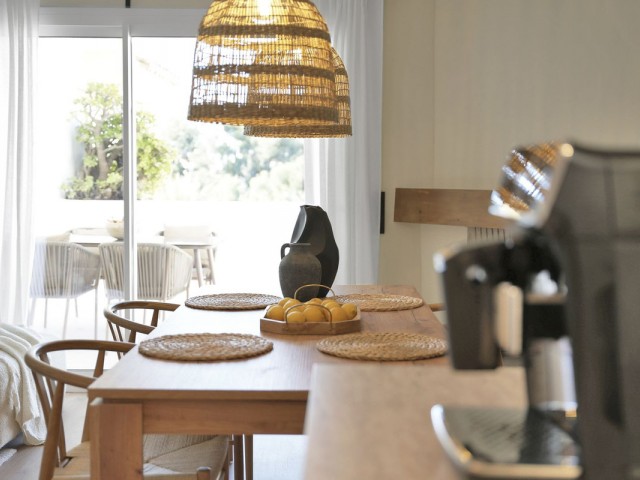 2 Bedrooms Apartment in Calahonda