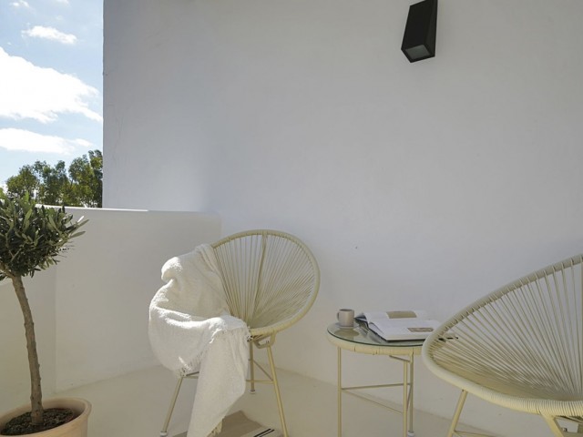 2 Bedrooms Apartment in Calahonda