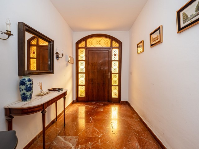 5 Bedrooms Townhouse in Fuengirola
