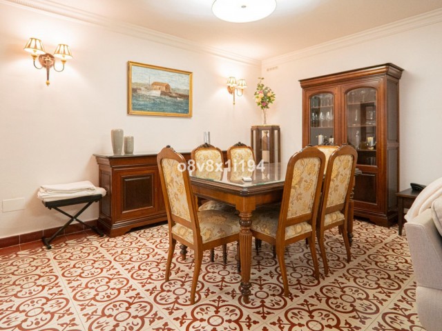 Villa avec 5 Chambres  à Fuengirola