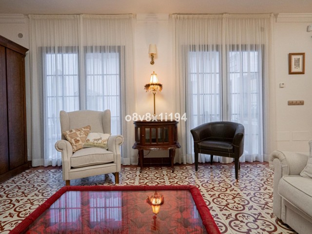 Villa avec 5 Chambres  à Fuengirola