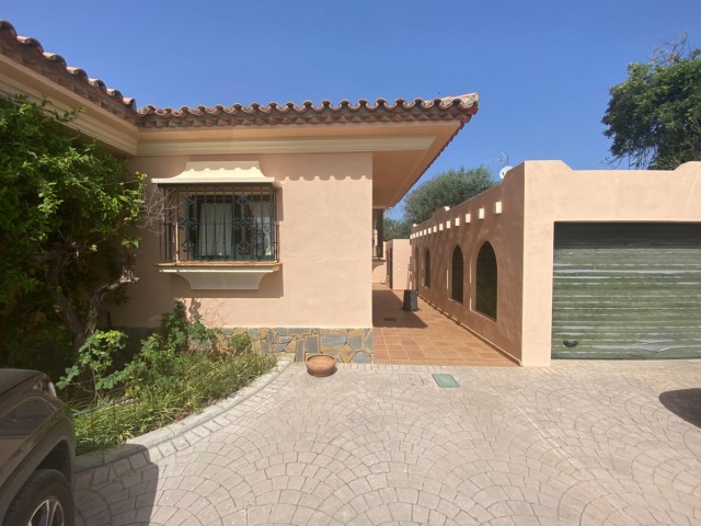 Villa avec 4 Chambres  à La Cala