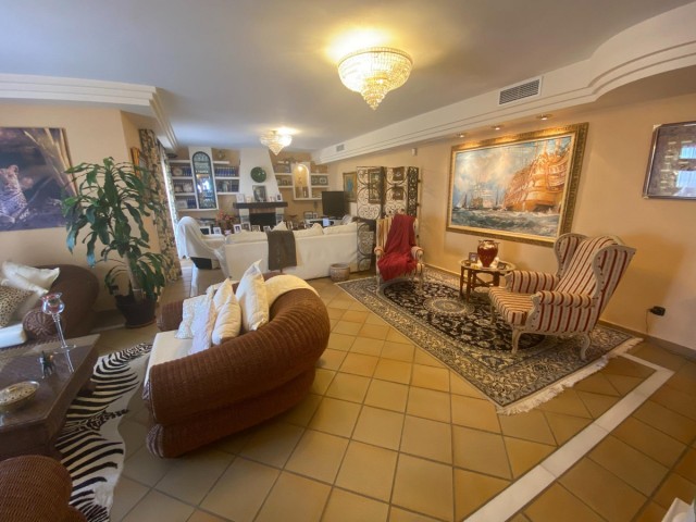 Villa avec 4 Chambres  à La Cala