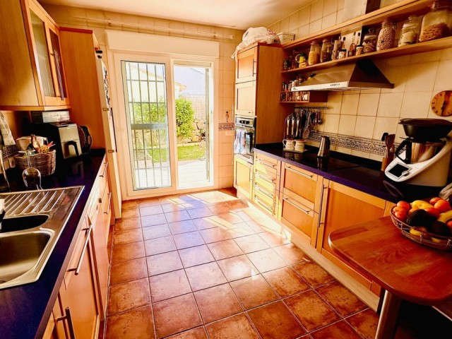 3 Bedrooms Villa in La Duquesa