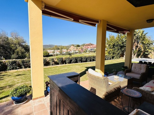 3 Bedrooms Villa in La Duquesa