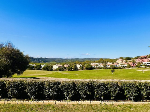3 Bedrooms Villa in La Duquesa