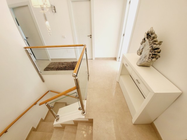 3 Slaapkamer Rijtjeshuis in Miraflores