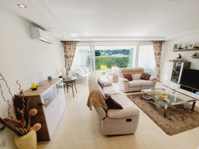 3 Makuuhuoneen Rivitalo Miraflores