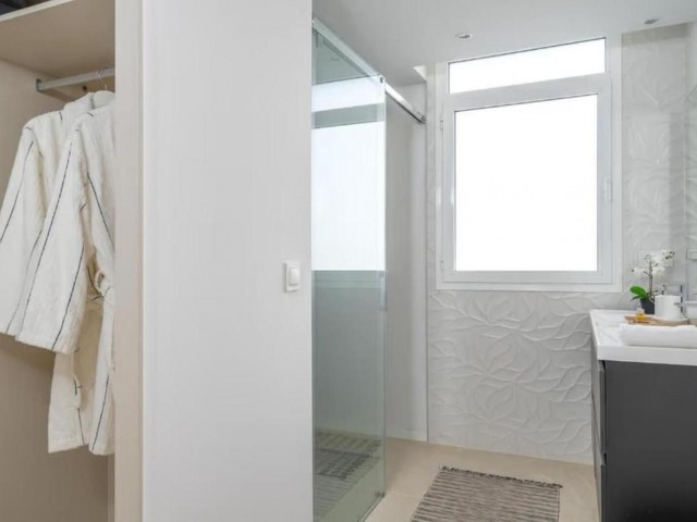4 Bedrooms Apartment in La Cala