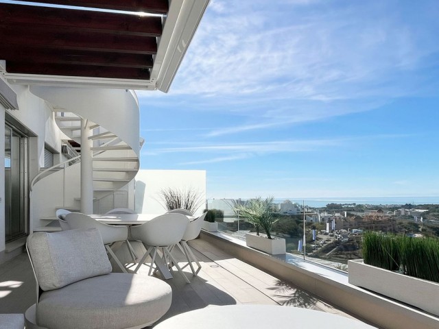 Penthouse avec 2 Chambres  à New Golden Mile