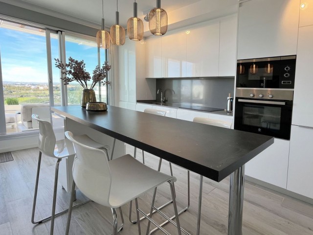 Penthouse avec 2 Chambres  à New Golden Mile