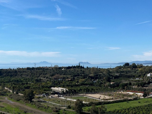 Kattohuoneisto New Golden Mile