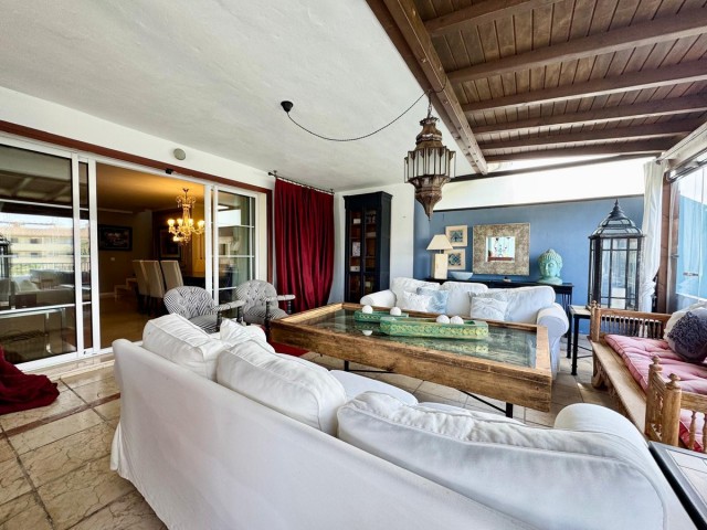 Apartamento con 6 Dormitorios  en Sotogrande Marina