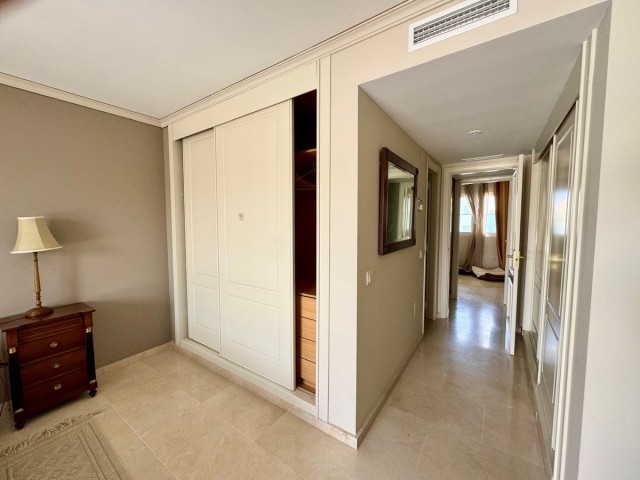 Apartamento con 6 Dormitorios  en Sotogrande Marina