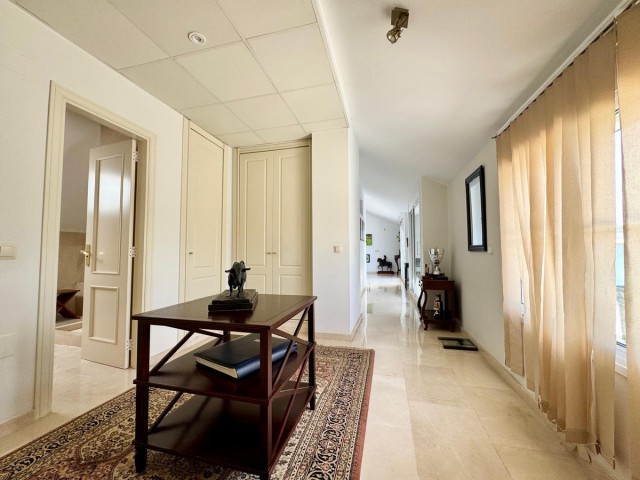 Apartamento con 6 Dormitorios  en Sotogrande Marina