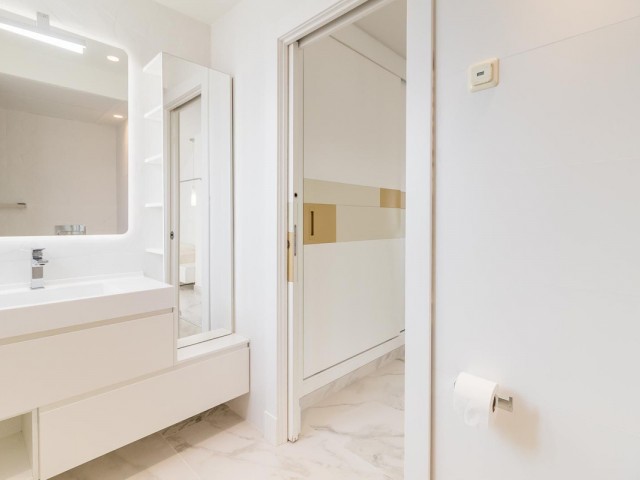 3 Soveroms Rekkehus i Estepona