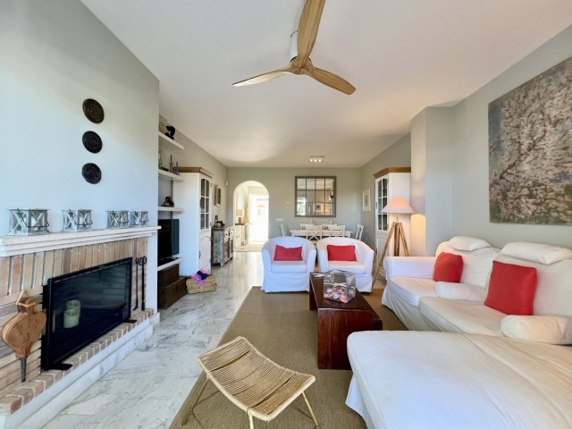 Apartamento, Guadalmina Baja, R4949395