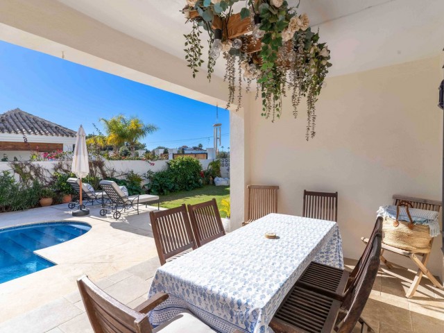 4 Bedrooms Villa in San Pedro de Alcántara