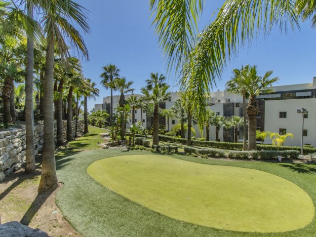 2 Makuuhuoneen Huoneisto Los Flamingos