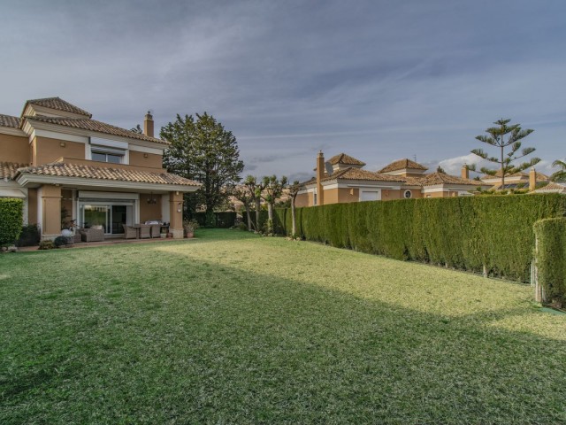Villa, Santa Clara, R4973302