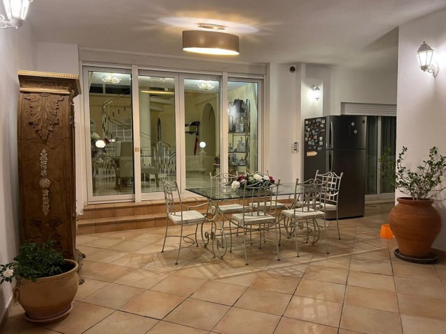 10 Bedrooms Villa in Riviera del Sol