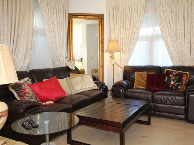 10 Bedrooms Villa in Riviera del Sol