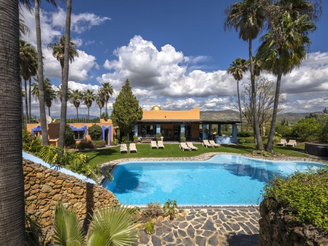 Villa avec 9 Chambres  à Alhaurín el Grande