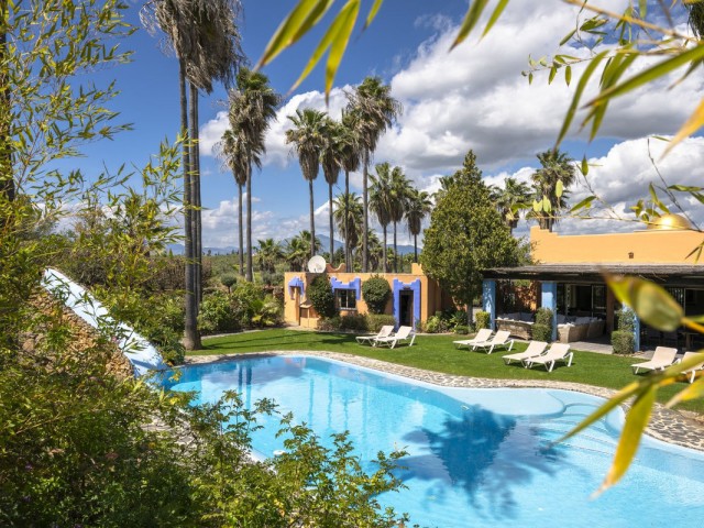 Villa avec 9 Chambres  à Alhaurín el Grande