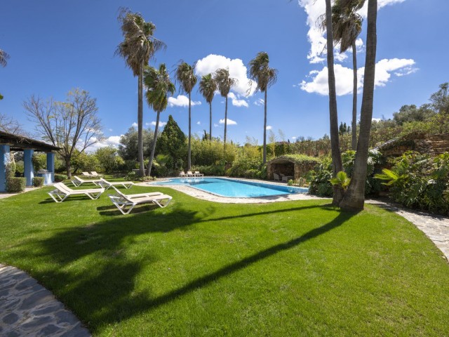 Villa avec 9 Chambres  à Alhaurín el Grande