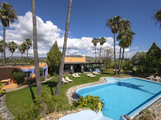 Villa avec 9 Chambres  à Alhaurín el Grande