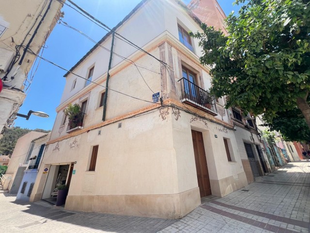 Commercial in Málaga