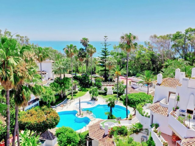 Penthouse in Elviria