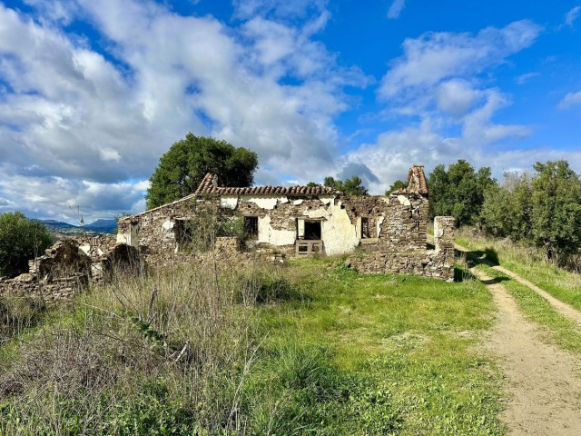 Plot, La Cala, R4964269