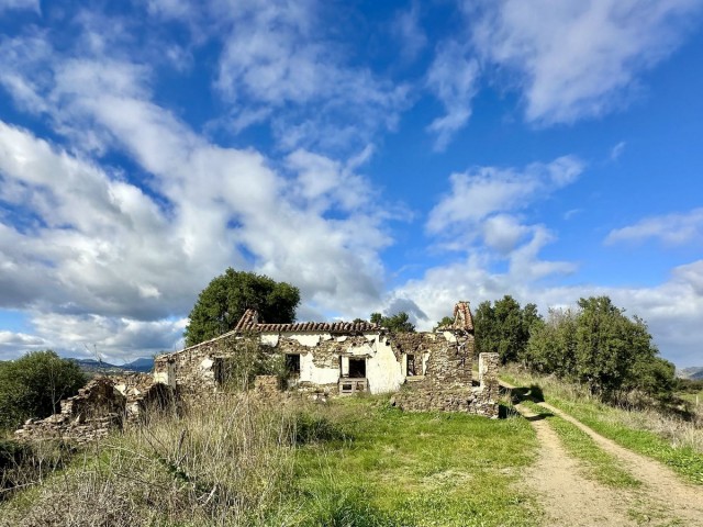 Plot, La Cala, R4964269