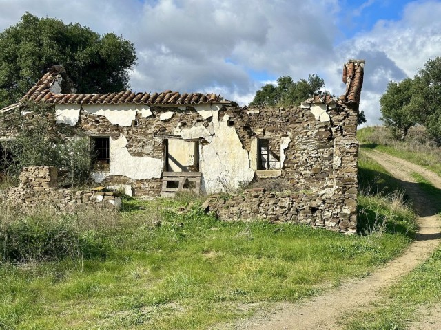  Terreno en La Cala