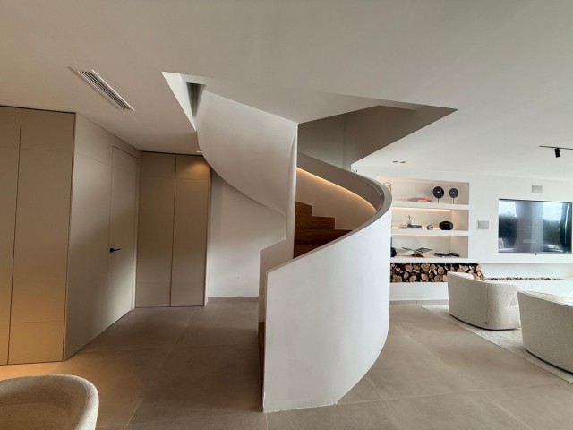 4 Schlafzimmer Reihenhaus in Benahavís