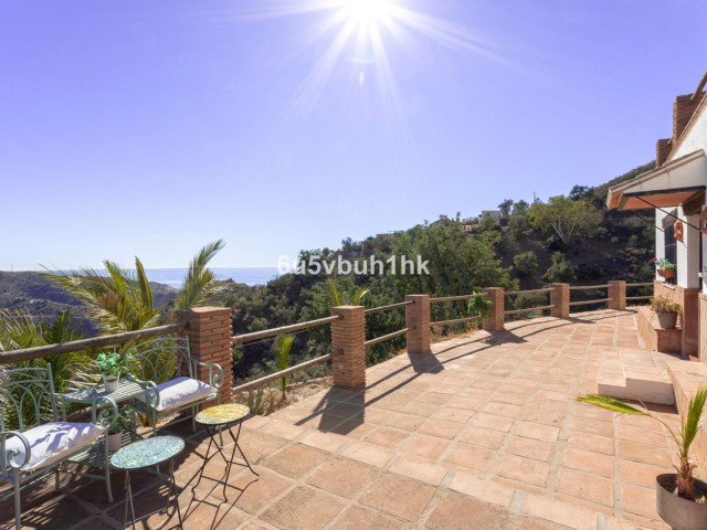 2 Slaapkamer Villa in Málaga
